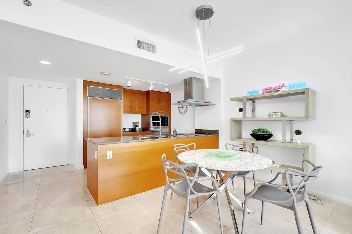 Penthouse Icon W Waterviews Balcony Brickell * Miami